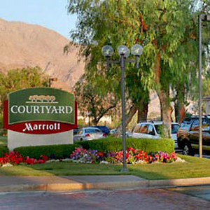 Courtyard by Marriott Palm Springs::Hotels.com