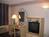 Holiday Inn Express Airport::Orbitz