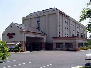 Hampton Inn Newport News-Victory Blvd.::Travelocity.com