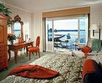 Woodmark Hotel