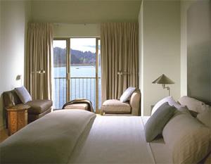 Web-sfo_acqu-rooms-1