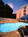 Tn-g54595_pool_01_f