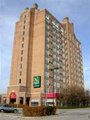 Quality Hotel and Suites Airport East