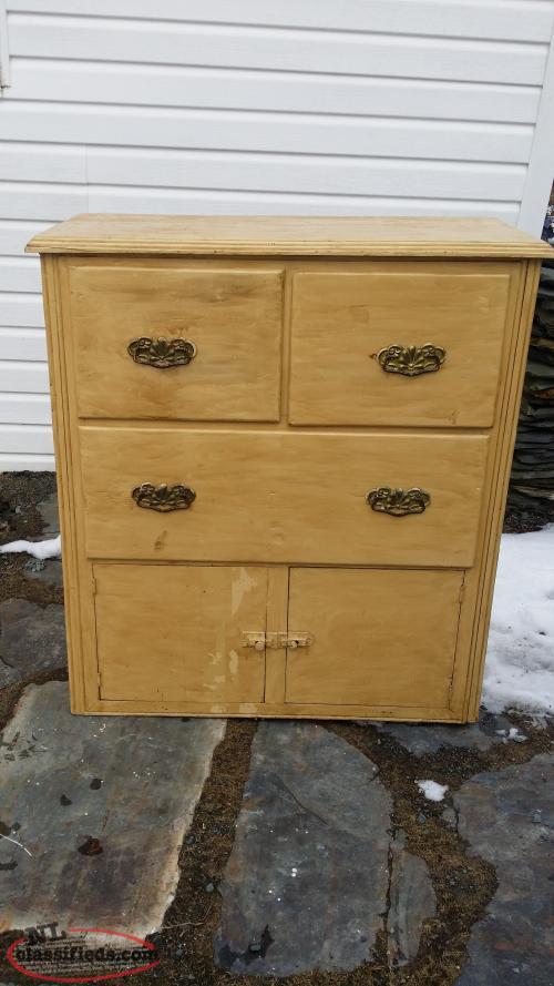 Find & Advertise Antique & Collectible Furniture NL Classifieds