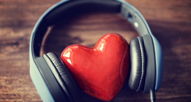 Songs with 100 to 120 beats per minute have the right tempo for CPR.