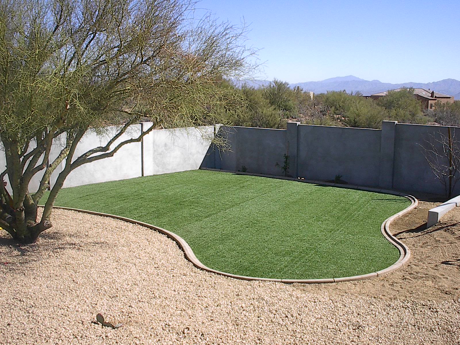 Artificial Lawn Grass For Canine Owners