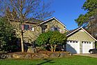 Saanich East, 3374 Salsbury Wy