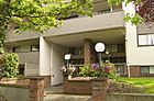 Victoria, 203-909 Pembroke St