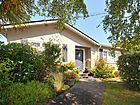 Saanich East, 1668 Freeman Av