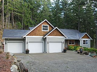 , 620 Stewart Mountain Rd