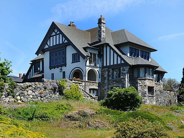 , 921 Foul Bay Rd