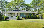 Saanich East, 1434 Wende Rd