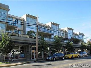 Victoria, #204-1831 Oak Bay Av
