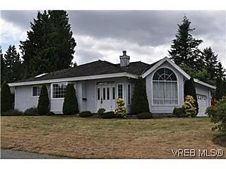 , 2409 Twin View Dr