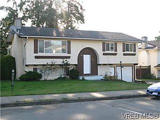 , 791 Mann Ave