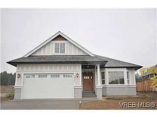 , 2571 McClaren Rd