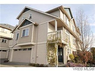 , 980 Tolmie Ave