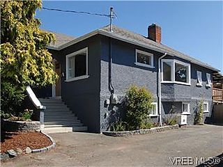 Saanich West, 2931 Earl Grey St