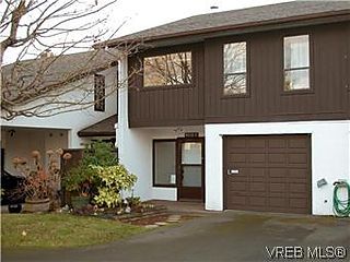 , 3052-C Washington Ave