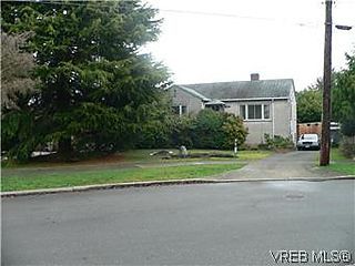 , 1460 Thurlow Rd