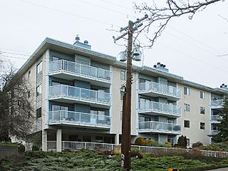 , 202-976 Inverness Rd