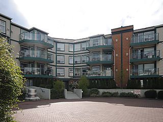 , 302-898 Vernon Av