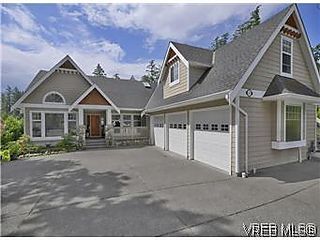 , 102 Meadow Park Lane