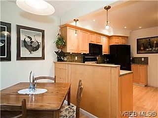 , 541 Crossandra Cres