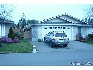 , 7570-80 Tetayut Rd
