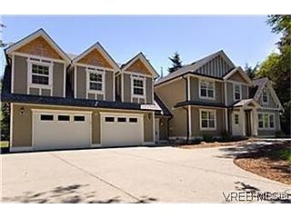 , 7296 Francis Rd