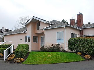, 8-4291 Quadra St