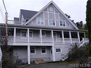 , 2290 Woodlawn Cres