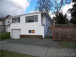 , 604 Atkins Av