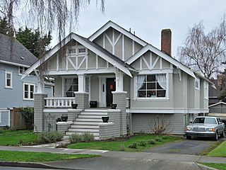 , 350 Richmond Av