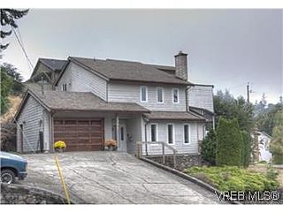 , 3352 Mary Anne Cres