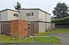 Langford, 984-118 Dunford Av