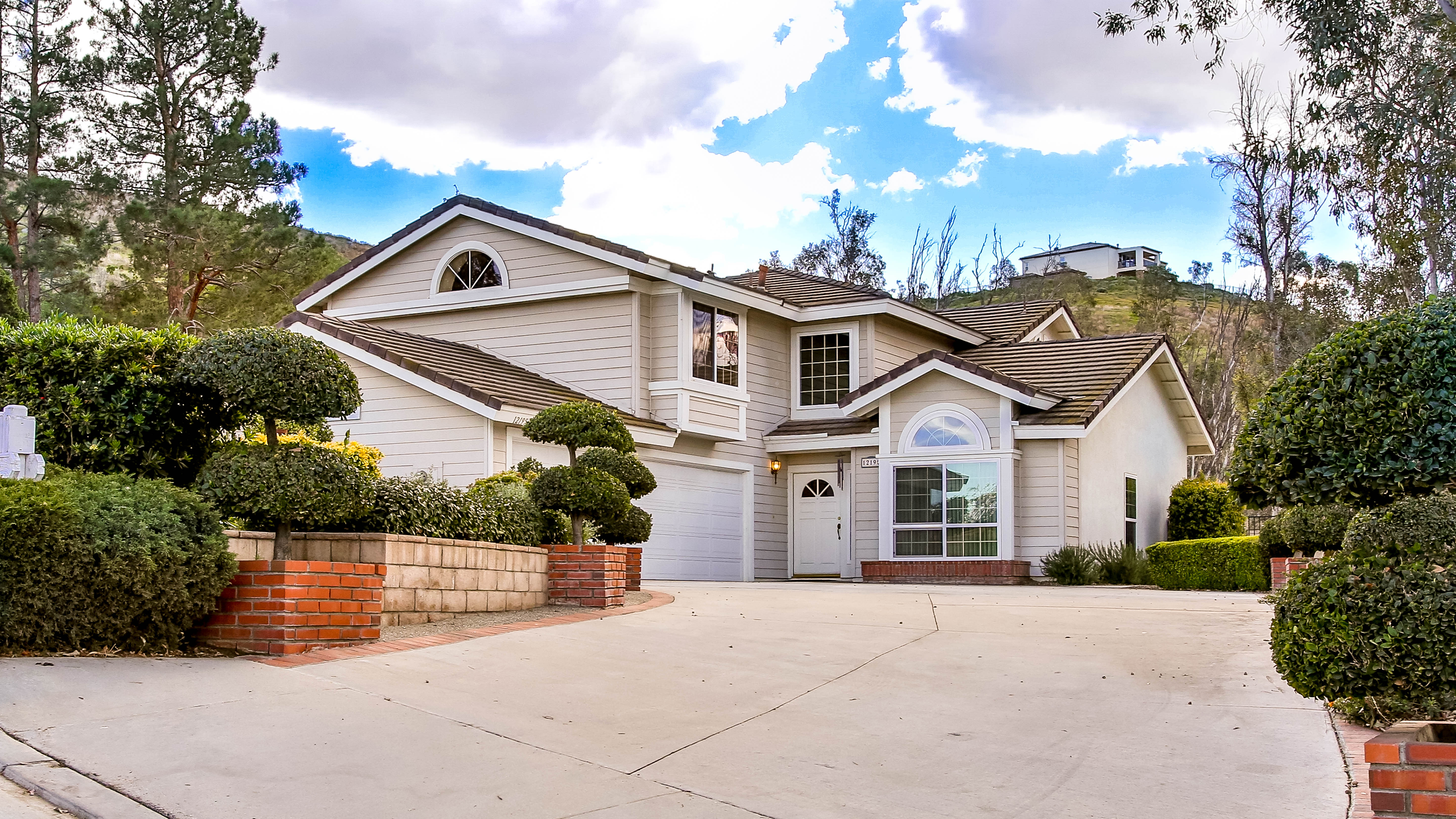 12195 Orangemont Lane , Riverside, CA 92503 MLS IG18035695 Keller