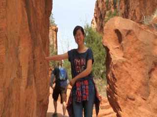 Zion national park_halfway on the trail