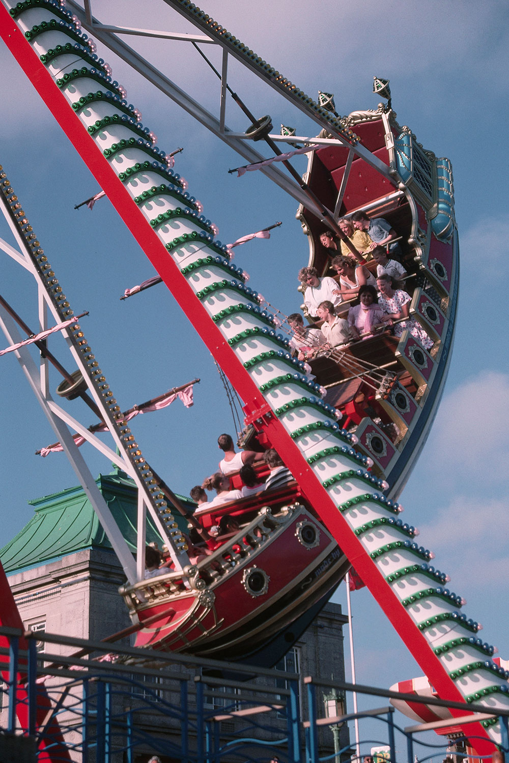 sunset-in-the-rde-fjord-scoresby-sund-greenland