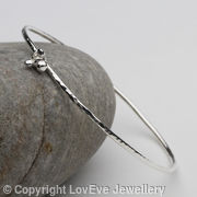 Bee Bangle