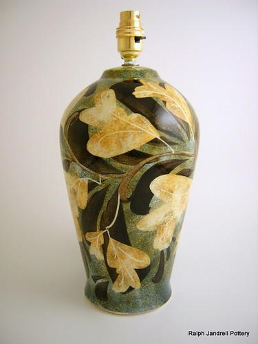 Medium lampbase- Foliage design