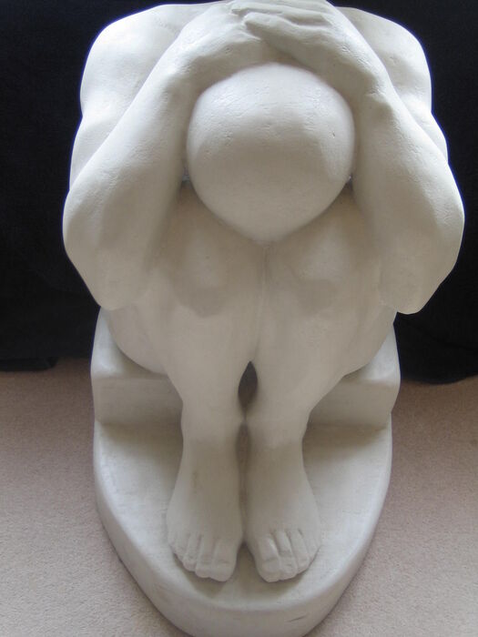 crouching man(2002)