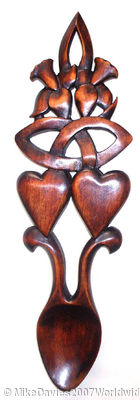 MDh8 Daffodils, hearts, celtic knot. £59.00