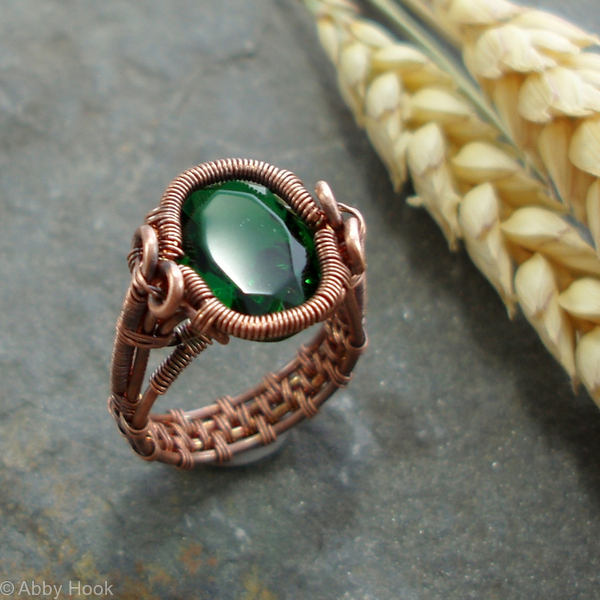 Spiral Bezel Emerald Ring