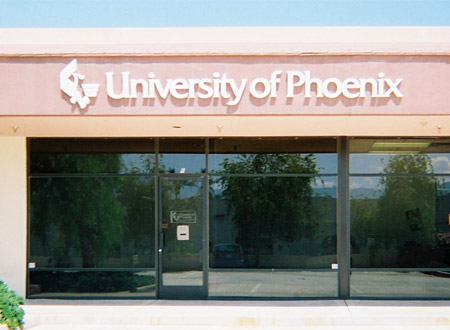 Palm Desert Learning Center, University of Phoenix