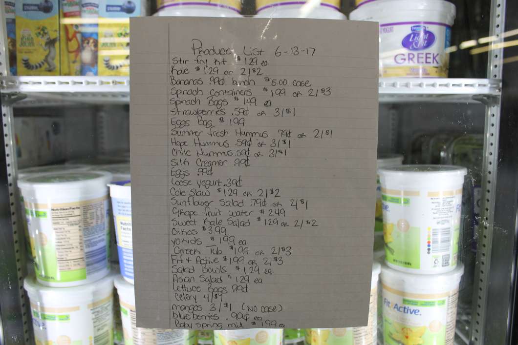 United Against Poverty’s Orlando grocery program offers groceries at a fraction of retail price for members who are at 200% or lower than the federal poverty level. Photo: Matthew Peddie, WMFE