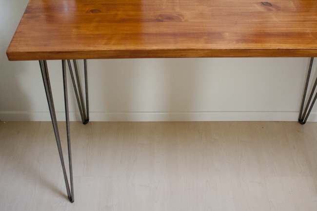 hairpin DIY Desk - Hairpin