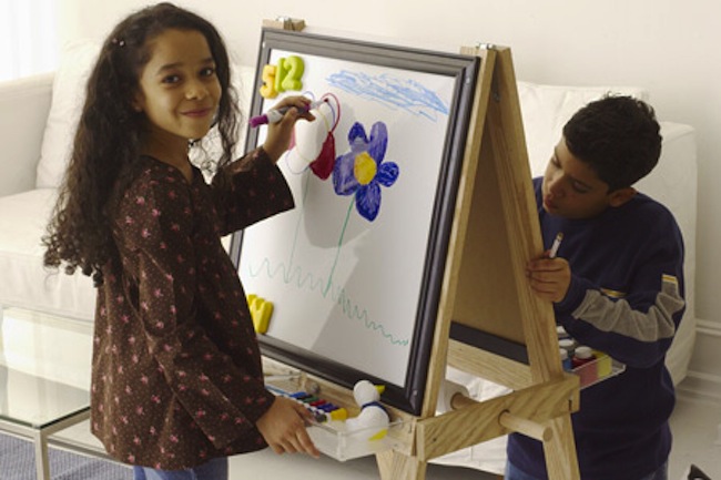 easel DIY Kids Furniture - Easel