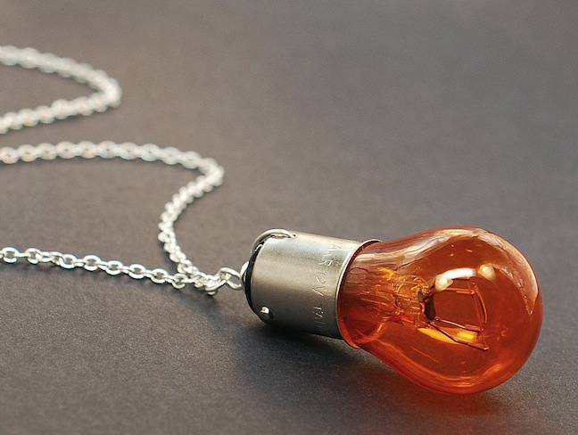 jewelry Light Bulb DIY Projects - Jewelry
