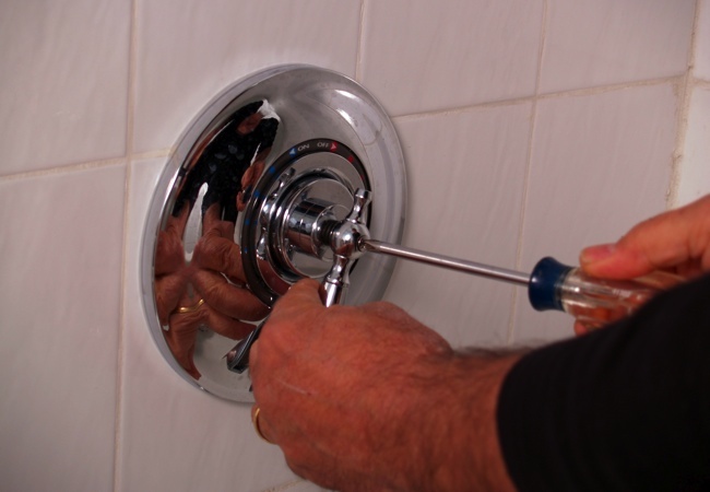 screw-in-control How to Install Shower Valve Trim - Screw In Control